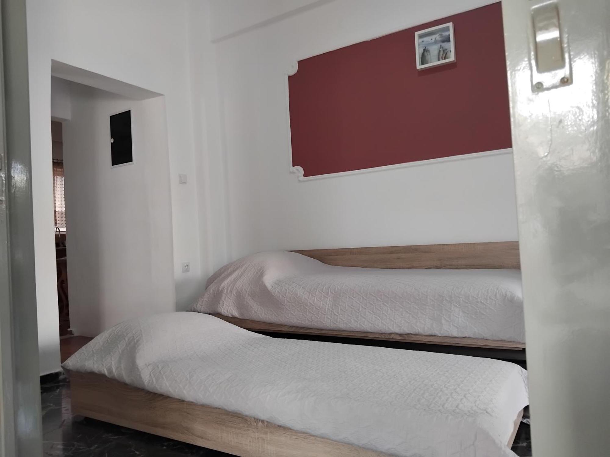 Kuburno House - Spacious - Close To The Beach Apartment คอสทาวน์ ภายนอก รูปภาพ